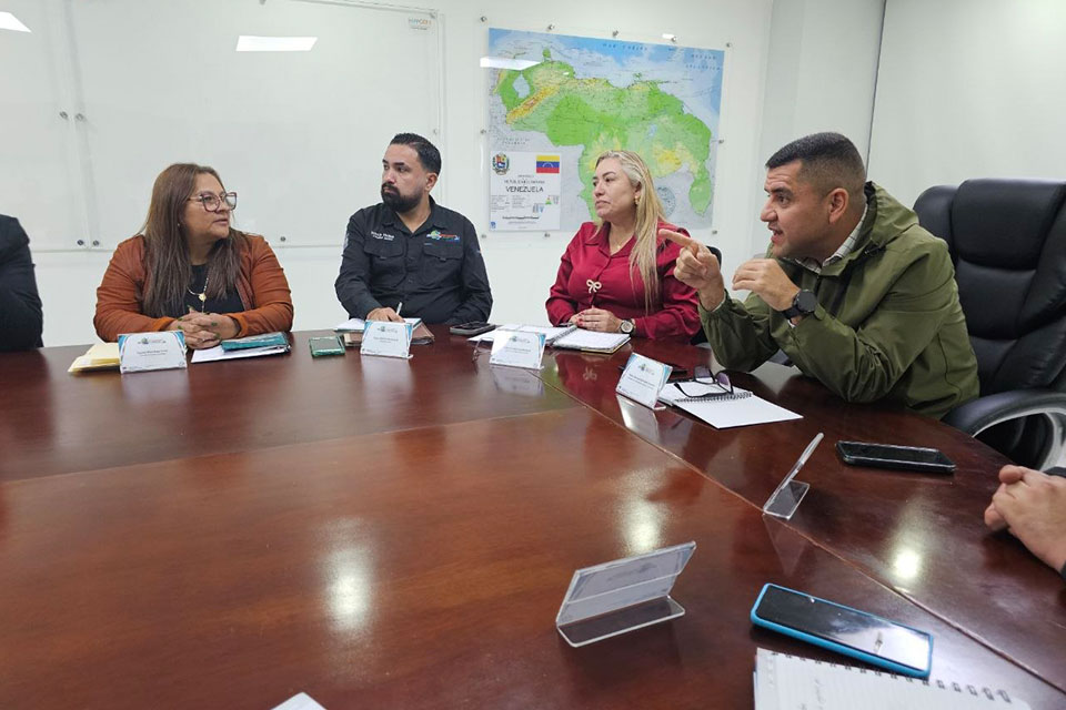 Presidente de la Almacenadora Caracas lidera encuentro nacional de gerentes para potenciar sus servicios